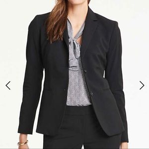 🆕SALE🎄ANN TAYLOR 🎁Long blazer stretch PRICE👇🏼
